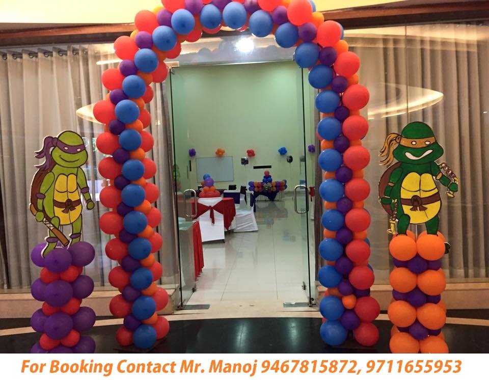 Romantic Surprise Decoration in Gurgaon Delhi Noida Contact 9711655952 21 balloon decoration