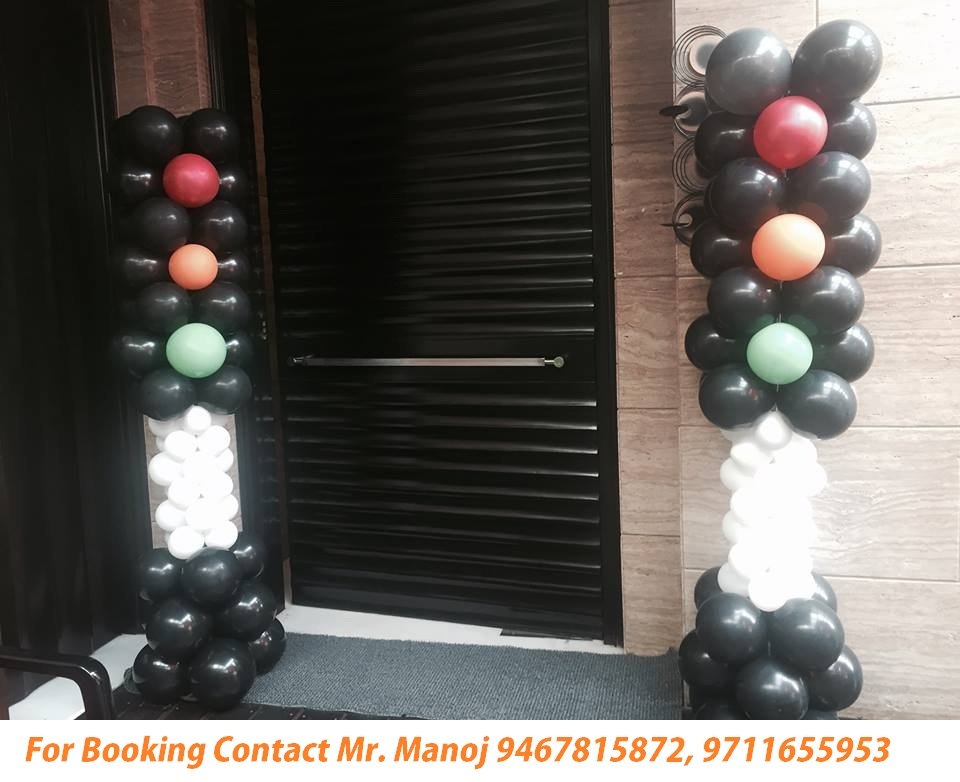Romantic Surprise Decoration in Gurgaon Delhi Noida Contact 9711655952 40 balloon decoration