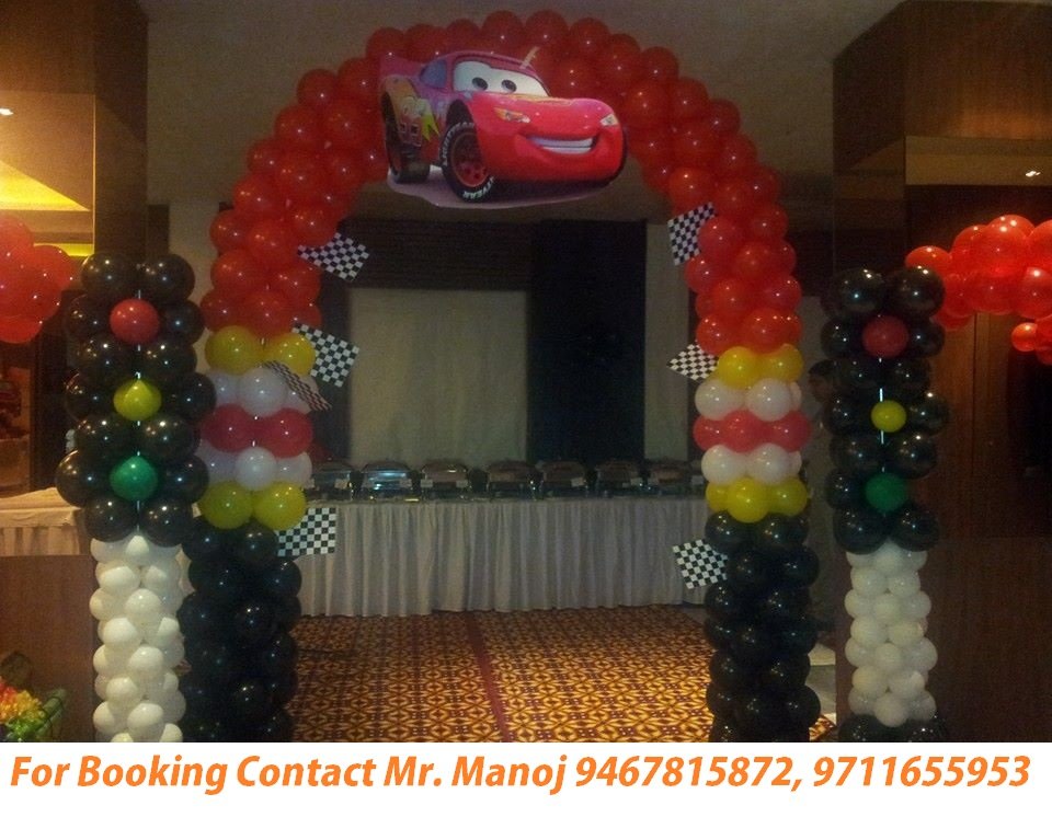 Romantic Surprise Decoration in Gurgaon Delhi Noida Contact 9711655952 72 balloon decoration