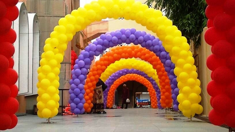 Romantic Surprise Decoration in Gurgaon Delhi Noida Contact 9711655952 1 Balloon Decoration