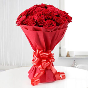 Pure Love red Roses hand bunch