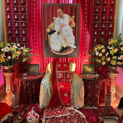 guruji flower decoration for satsang decoration gurji maharaj decoration guruji stage decoration for satsang guruji satsang flower decoration at home in Gurgaon Delhi NCR 41