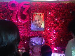 guruji flower decoration for satsang decoration gurji maharaj decoration guruji stage decoration for satsang guruji satsang flower decoration at home in Gurgaon Delhi NCR 58