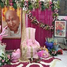 guruji flower decoration for satsang decoration gurji maharaj decoration guruji stage decoration for satsang guruji satsang flower decoration at home in Gurgaon Delhi NCR 72
