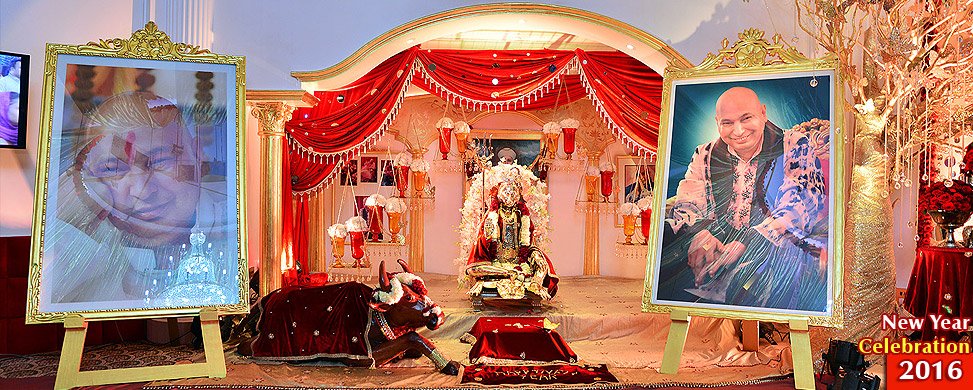 guruji flower decoration for satsang decoration gurji maharaj decoration guruji stage decoration for satsang guruji satsang flower decoration at home in Gurgaon Delhi NCR 78