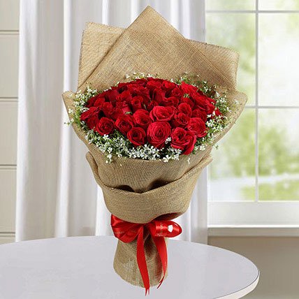 appealing red roses bunch 1