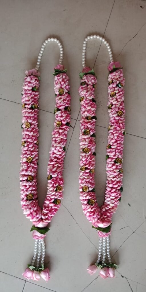 Wedding Rose petals Garland, Orchid Jaimala, Rose Jaimala, New Style Jaimala, Orchid Flower Jaimala, Tube Roses jaimala , rajnigandha and roses Jaimala , jasmine and lilly varmala garlands, virat kohli jaimala varmala haar, pink and white jaimala , red and white flower varmala, blue orchid jaimala, purple orchid varmala ,  special rose petals jaimala