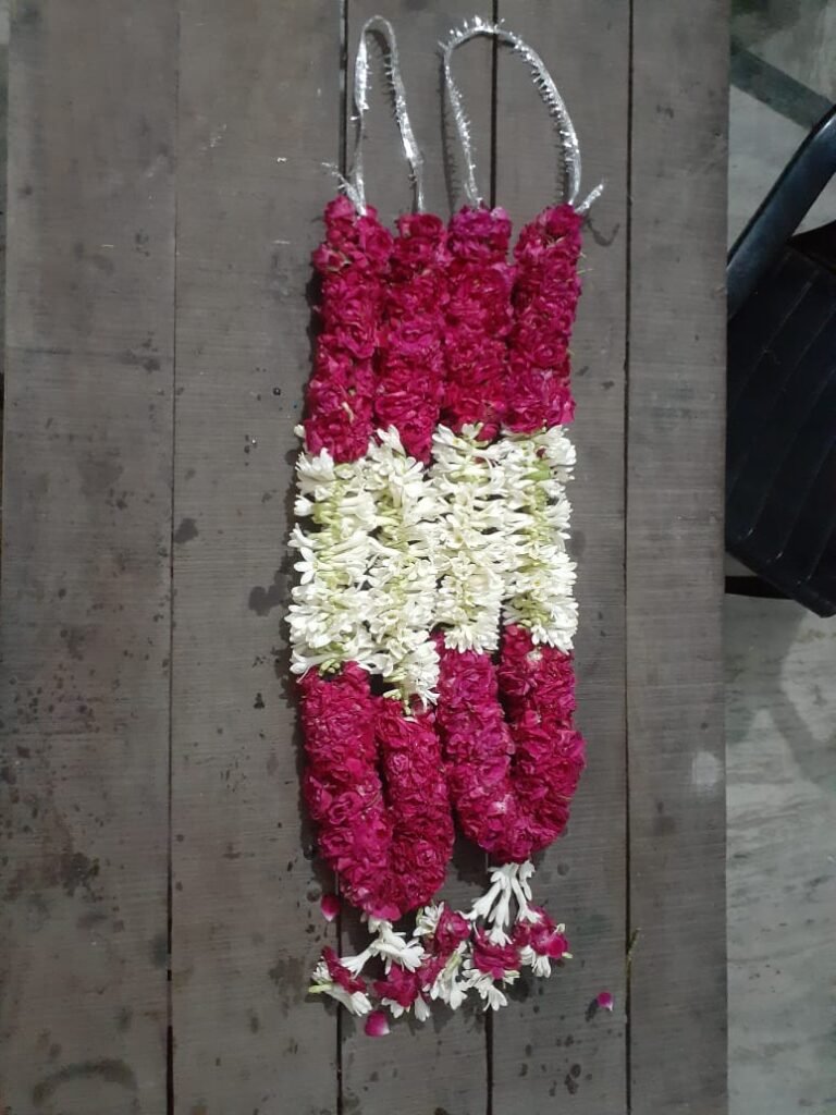 Wedding Rose petals Garland, Orchid Jaimala price, Rose Jaimala, New Style Jaimala, Orchid Flower Jaimala near me shop, Tube Roses jaimala , rajnigandha and roses Jaimala , jasmine and lilly varmala garlands price , virat kohli jaimala varmala haar, buy pink and white jaimala online price  , red and white flower varmala, blue orchid jaimala, purple orchid varmala ,  special rose petals jaimala near me