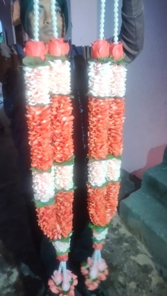 Wedding Rose petals Garland, Orchid Jaimala price, Rose Jaimala, New Style Jaimala, Orchid Flower Jaimala near me shop, Tube Roses jaimala , rajnigandha and roses Jaimala , jasmine and lilly varmala garlands price , virat kohli jaimala varmala haar, buy pink and white jaimala online price  , red and white flower varmala, blue orchid jaimala, purple orchid varmala ,  special rose petals jaimala near me