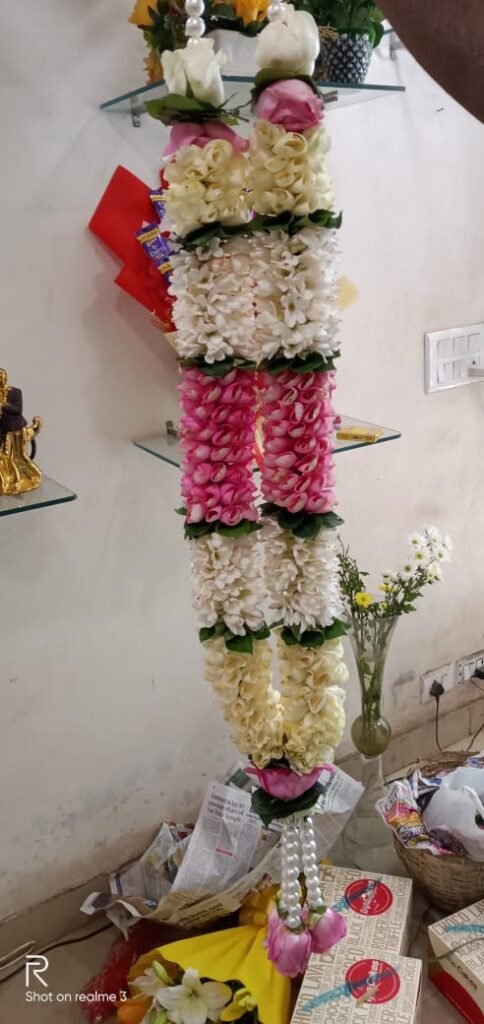 Wedding Rose petals Garland, Orchid Jaimala price, Rose Jaimala, New Style Jaimala, Orchid Flower Jaimala near me shop, Tube Roses jaimala , rajnigandha and roses Jaimala , jasmine and lilly varmala garlands price , virat kohli jaimala varmala haar, buy pink and white jaimala online price  , red and white flower varmala, blue orchid jaimala, purple orchid varmala ,  special rose petals jaimala near me