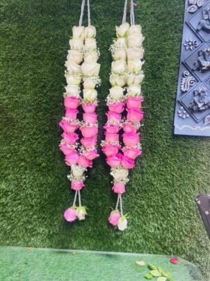 Red Rose Pink Rose Varmala With Gypsum