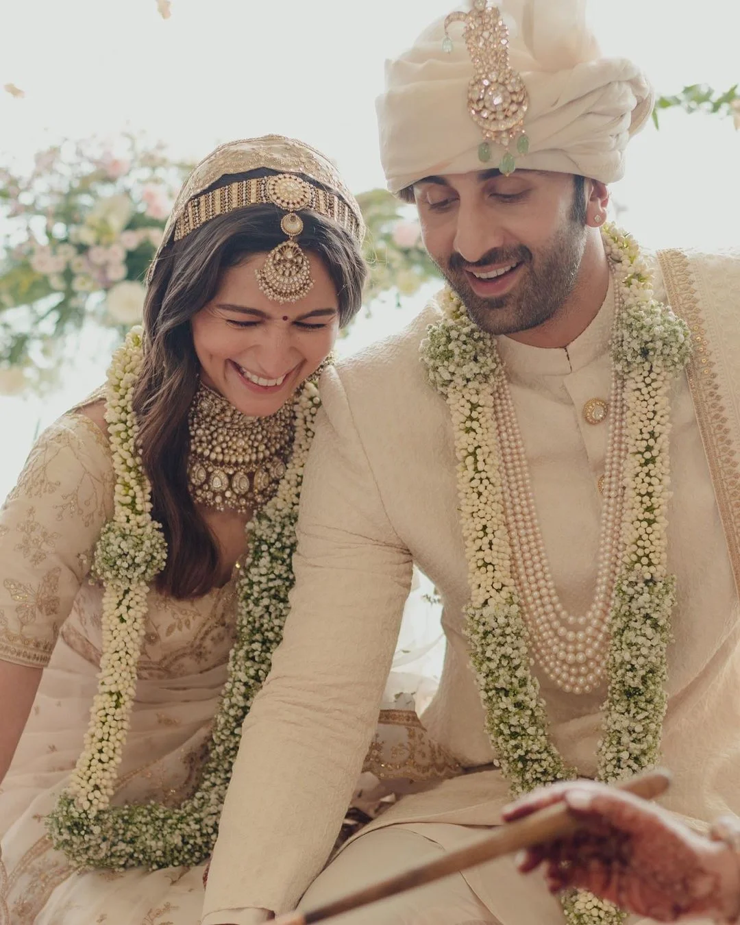 Alia Bhatt Jaimala Varmala Garland Haar Alia Bhatt Jaimala Varmala Garland Haar